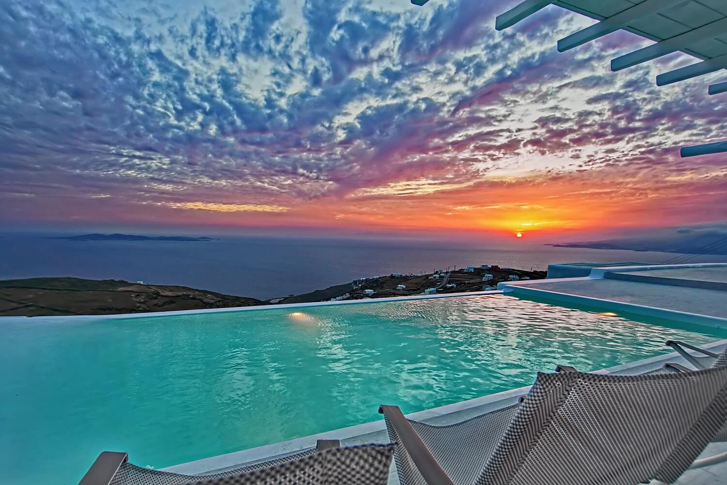 mykonosvillas july32 july 32 mykonos villas βίλα μύκονος private jet private helicopter yatchs yatch netwise luxury premium platinum villas and more