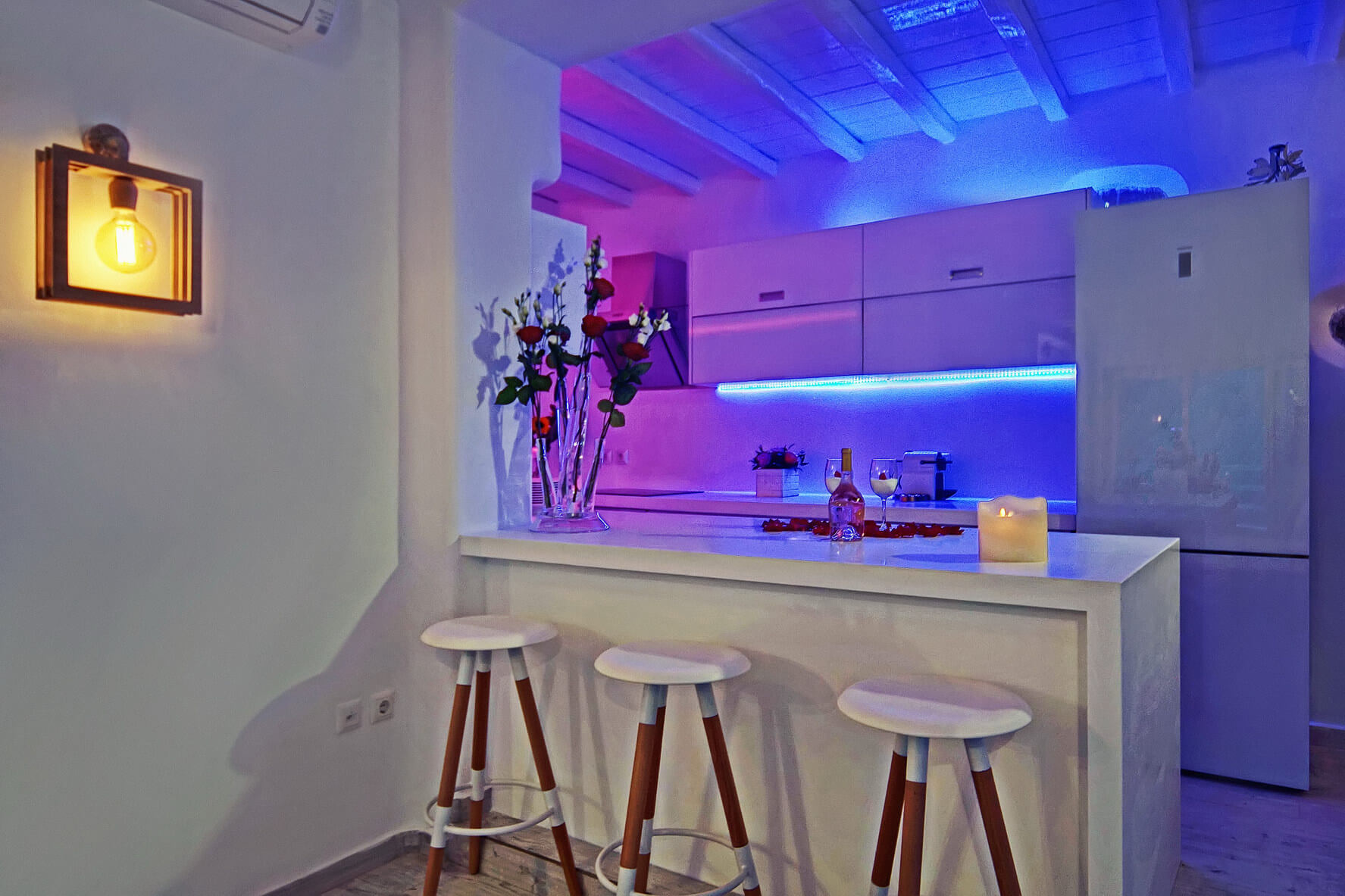 mykonosvillas july32 july 32 mykonos villas βίλα μύκονος private jet private helicopter yatchs yatch netwise luxury premium platinum villas and more