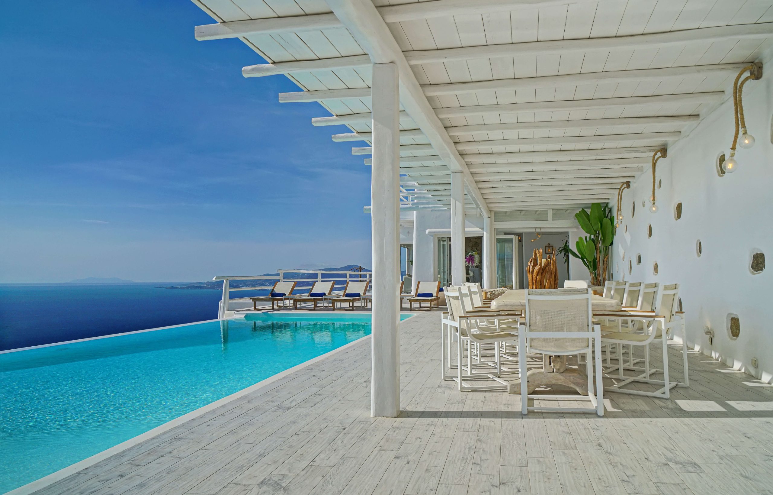 mykonosvillas july32 july 32 mykonos villas βίλα μύκονος private jet private helicopter yatchs yatch netwise luxury premium platinum villas and more