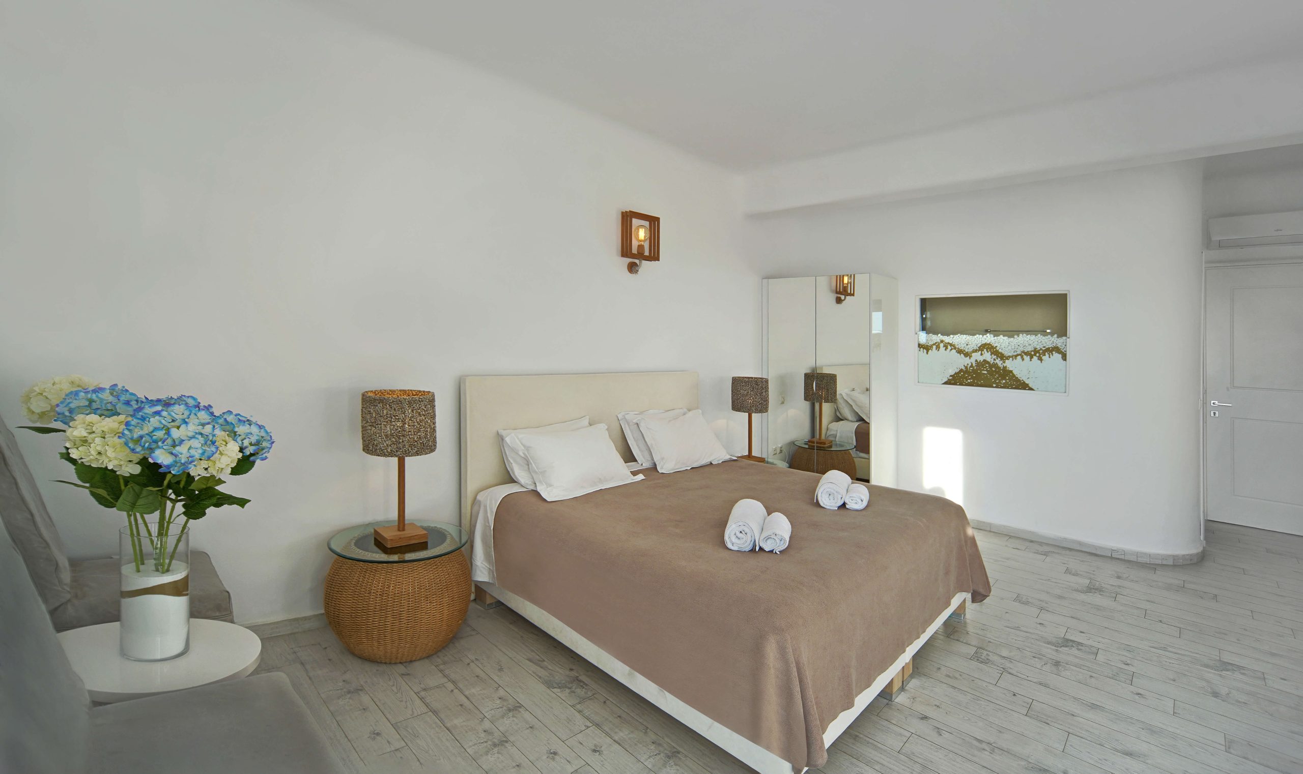 mykonosvillas july32 july 32 mykonos villas βίλα μύκονος private jet private helicopter yatchs yatch netwise luxury premium platinum villas and more