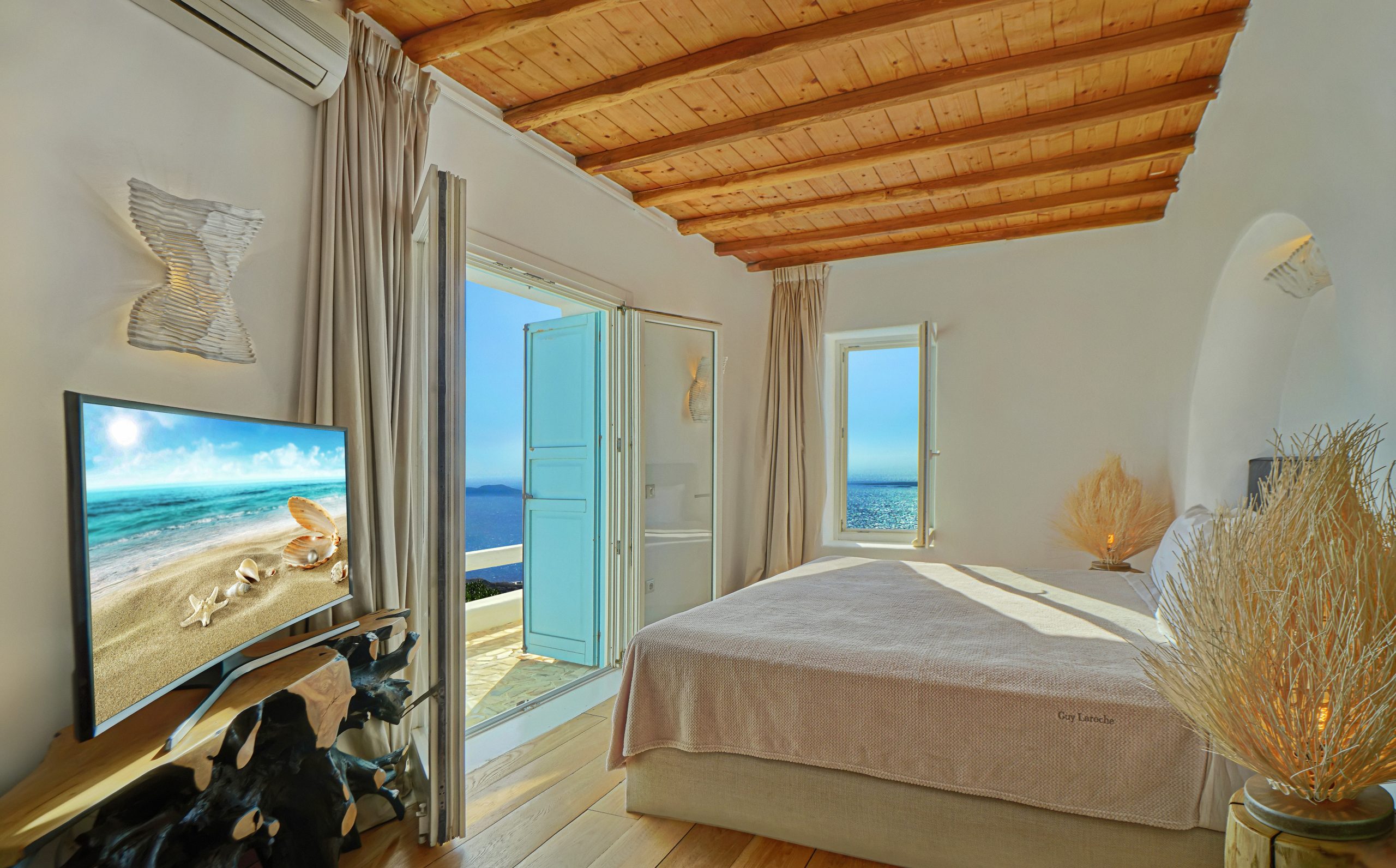 mykonosvillas july32 july 32 mykonos villas βίλα μύκονος private jet private helicopter yatchs yatch netwise luxury premium platinum villas and more