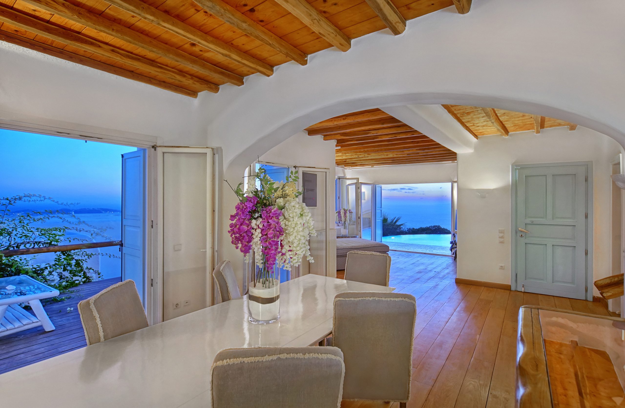 mykonosvillas july32 july 32 mykonos villas βίλα μύκονος private jet private helicopter yatchs yatch netwise luxury premium platinum villas and more