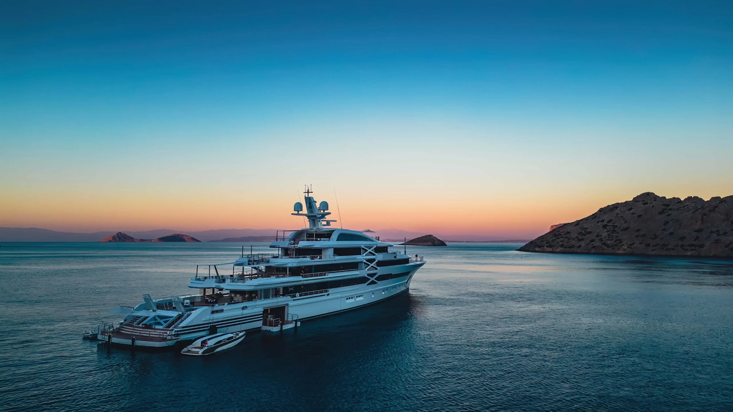mykonosvillas july32 july 32 mykonos villas βίλα μύκονος private jet private helicopter yatchs yatch netwise luxury premium platinum villas and more
