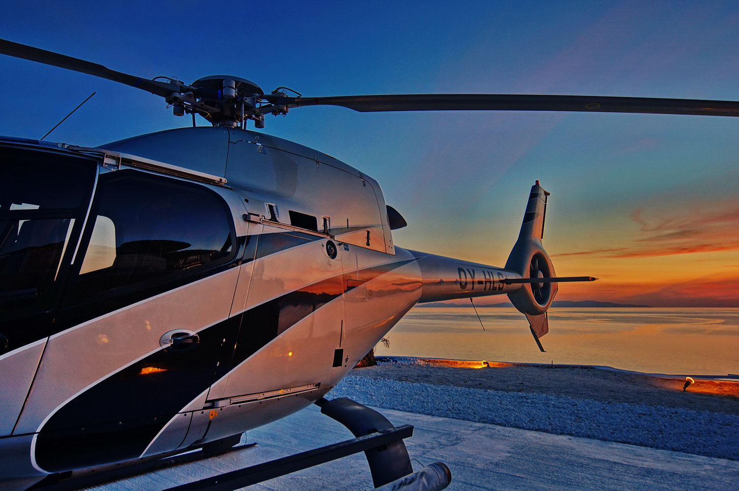mykonosvillas july32 july 32 mykonos villas βίλα μύκονος private jet private helicopter yatchs yatch netwise luxury premium platinum villas and more