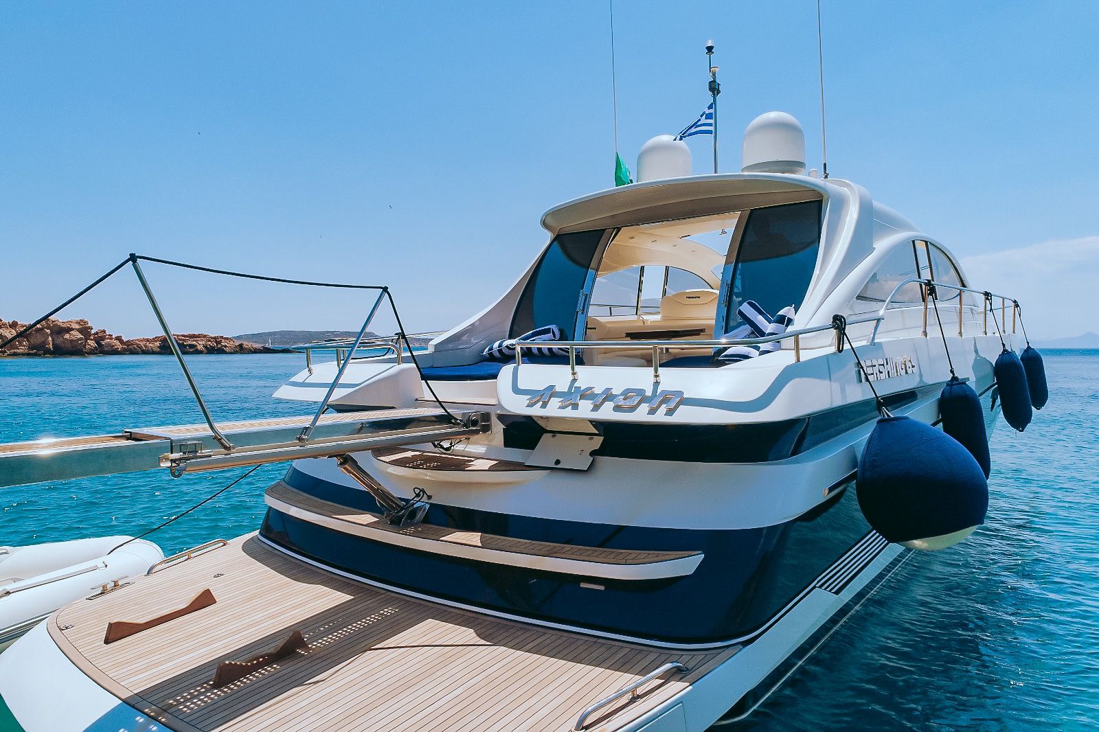 mykonosvillas july32 july 32 mykonos villas βίλα μύκονος private jet private helicopter yatchs yatch netwise luxury premium platinum villas and more