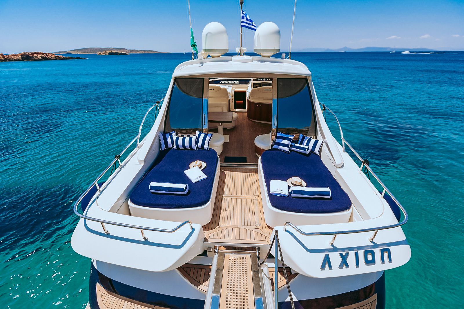 mykonosvillas july32 july 32 mykonos villas βίλα μύκονος private jet private helicopter yatchs yatch netwise luxury premium platinum villas and more