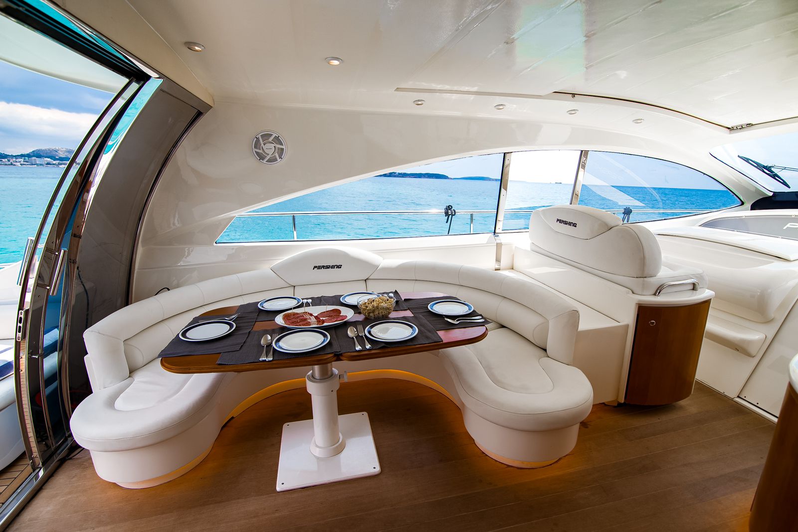 mykonosvillas july32 july 32 mykonos villas βίλα μύκονος private jet private helicopter yatchs yatch netwise luxury premium platinum villas and more