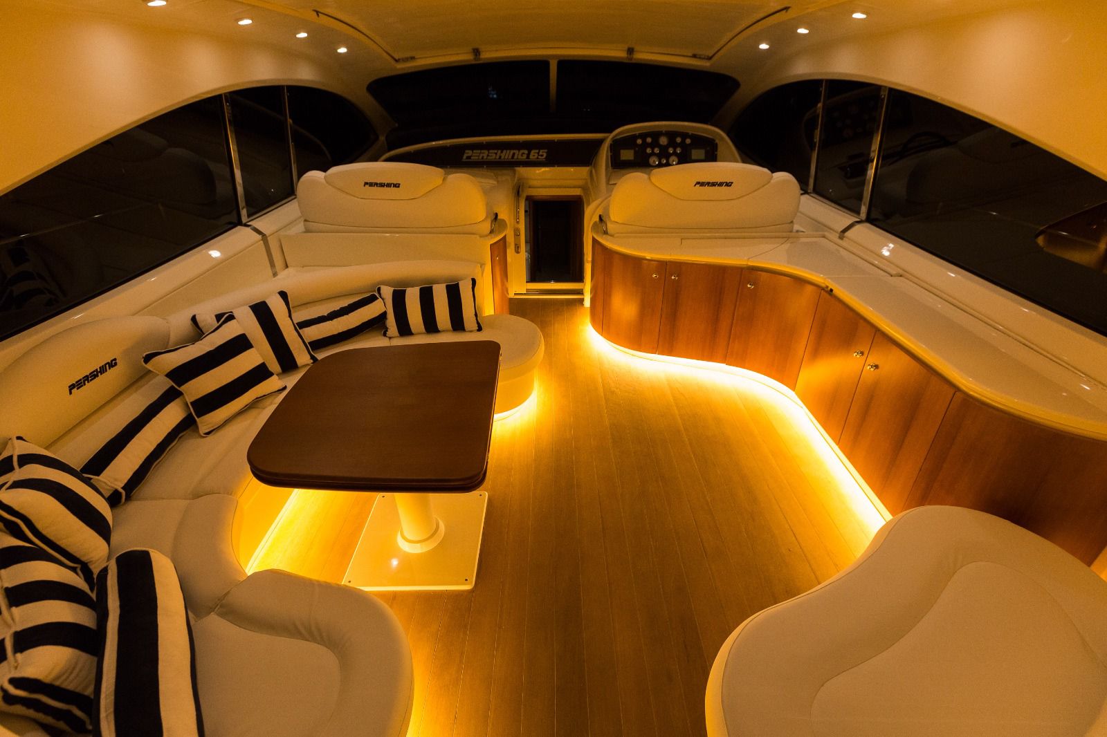 mykonosvillas july32 july 32 mykonos villas βίλα μύκονος private jet private helicopter yatchs yatch netwise luxury premium platinum villas and more