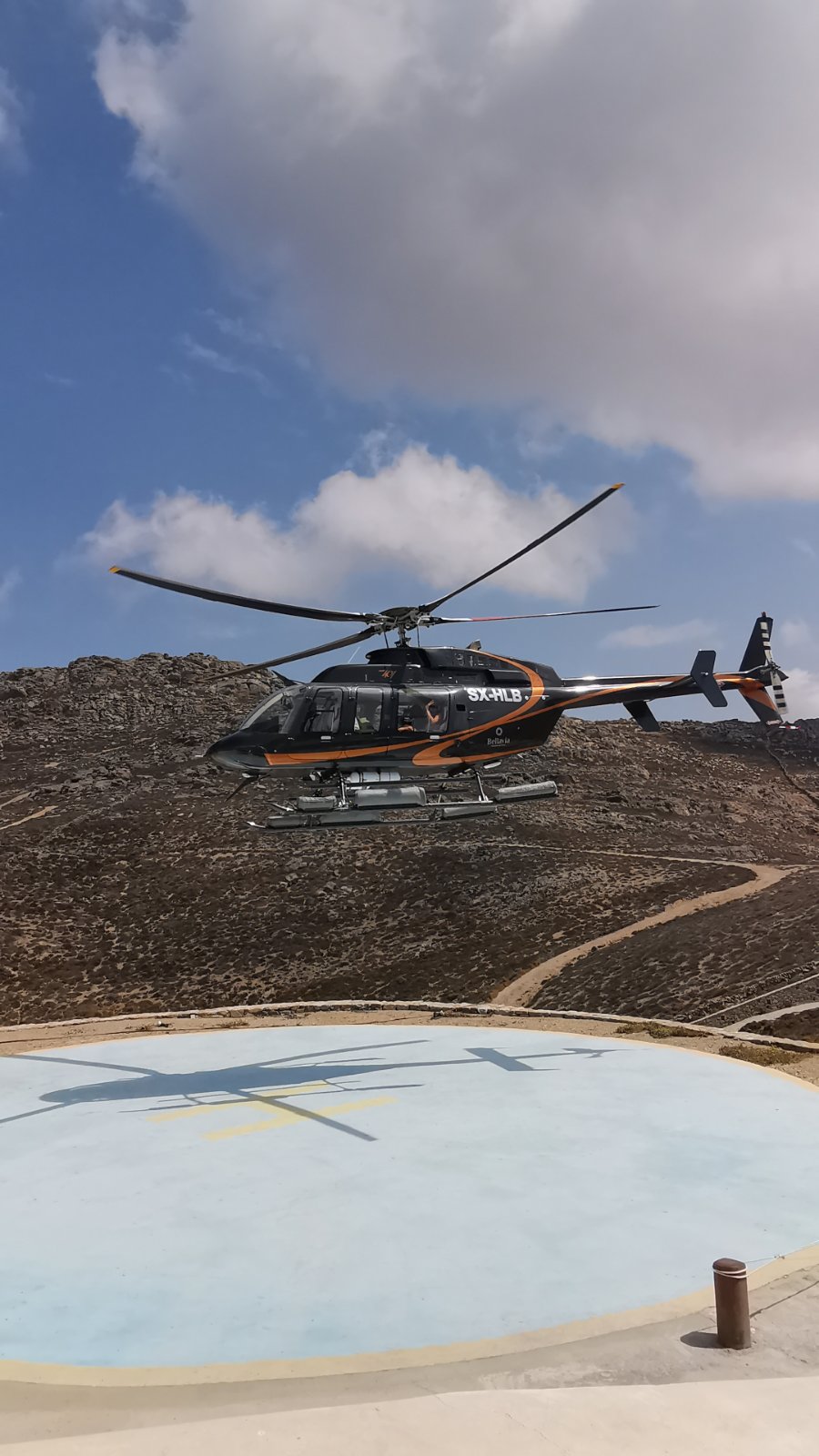 mykonosvillas july32 july 32 mykonos villas βίλα μύκονος private jet private helicopter yatchs yatch netwise luxury premium platinum villas and more