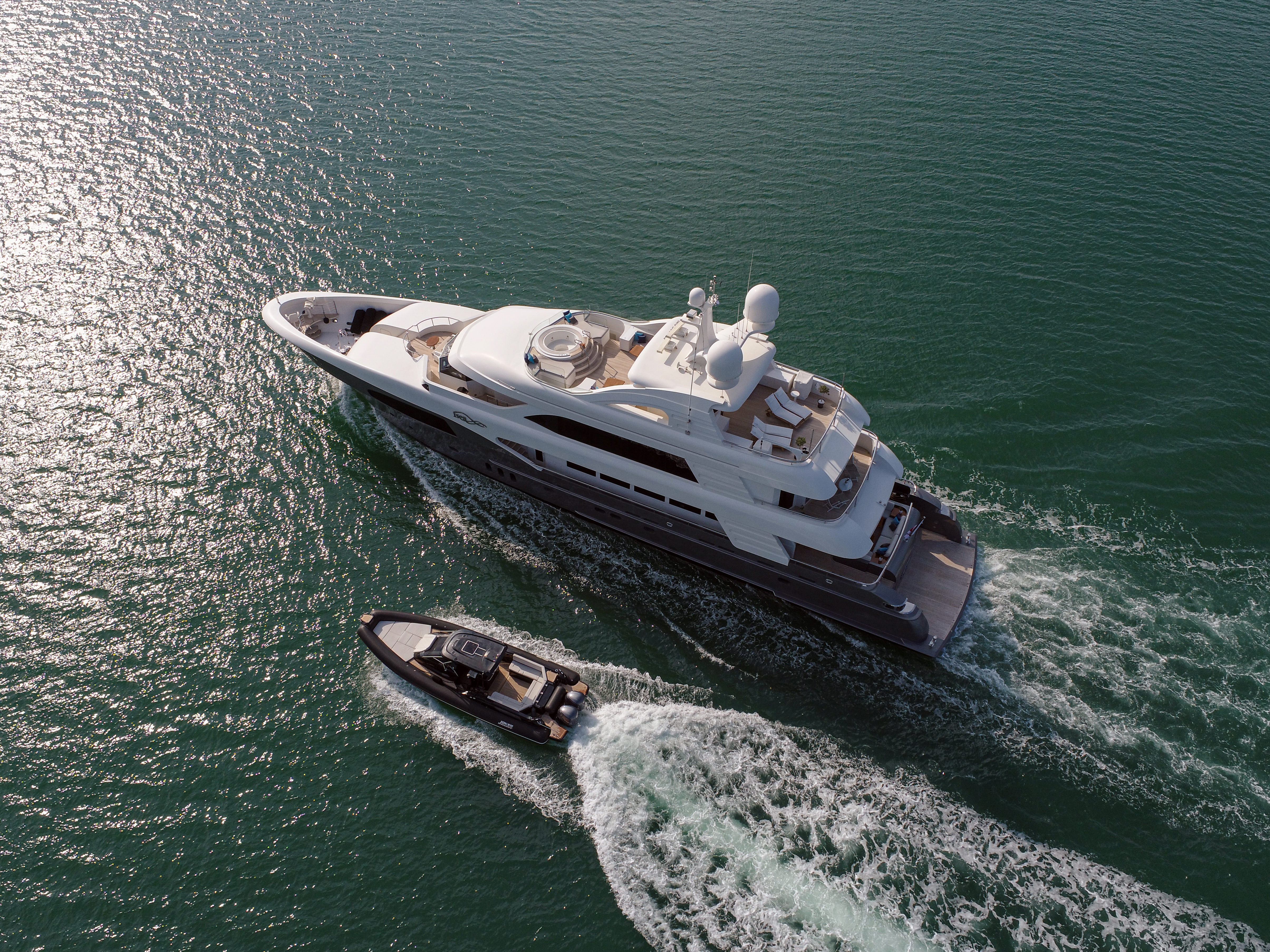 mykonosvillas july32 july 32 mykonos villas βίλα μύκονος private jet private helicopter yatchs yatch netwise luxury premium platinum villas and more