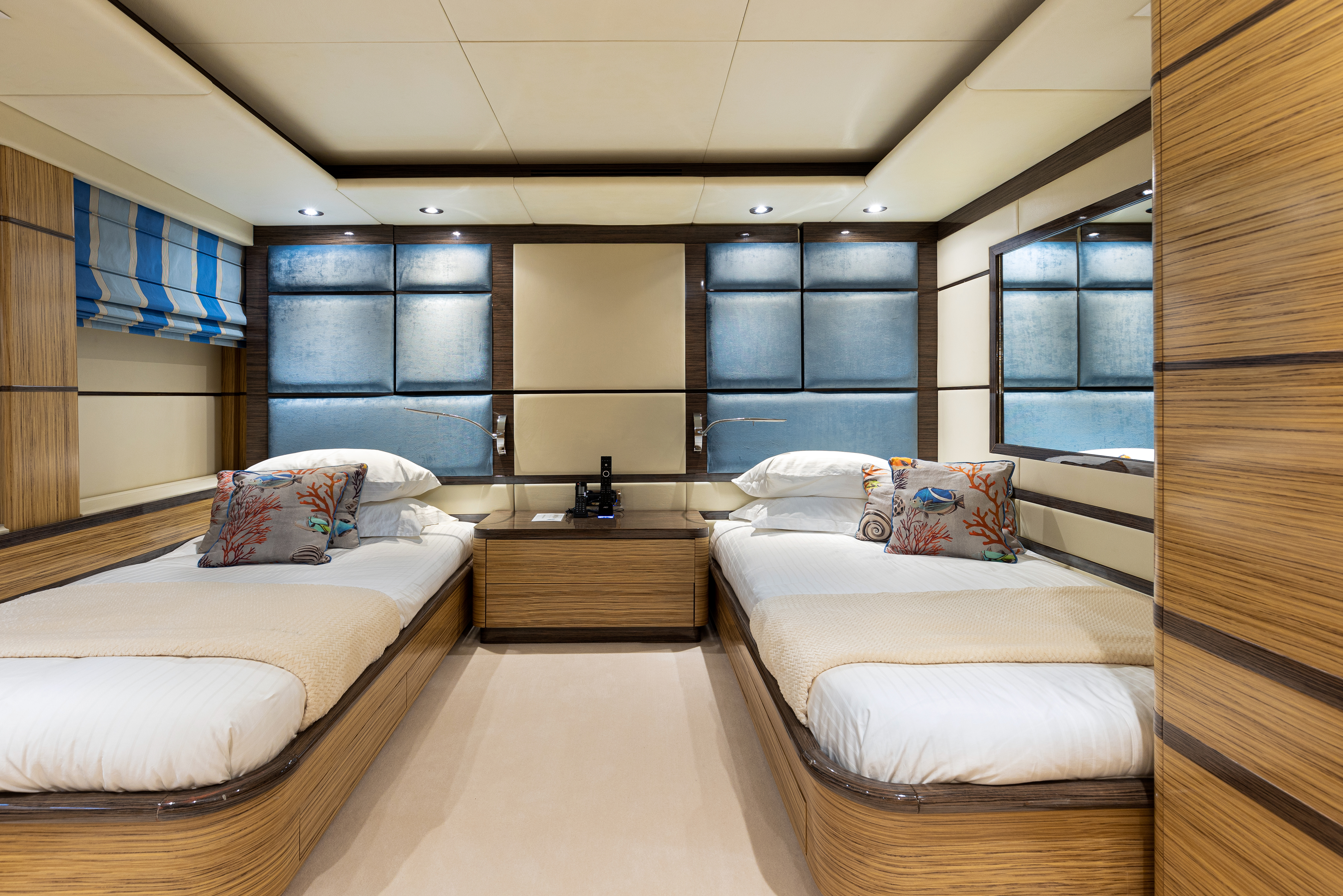 mykonosvillas july32 july 32 mykonos villas βίλα μύκονος private jet private helicopter yatchs yatch netwise luxury premium platinum villas and more