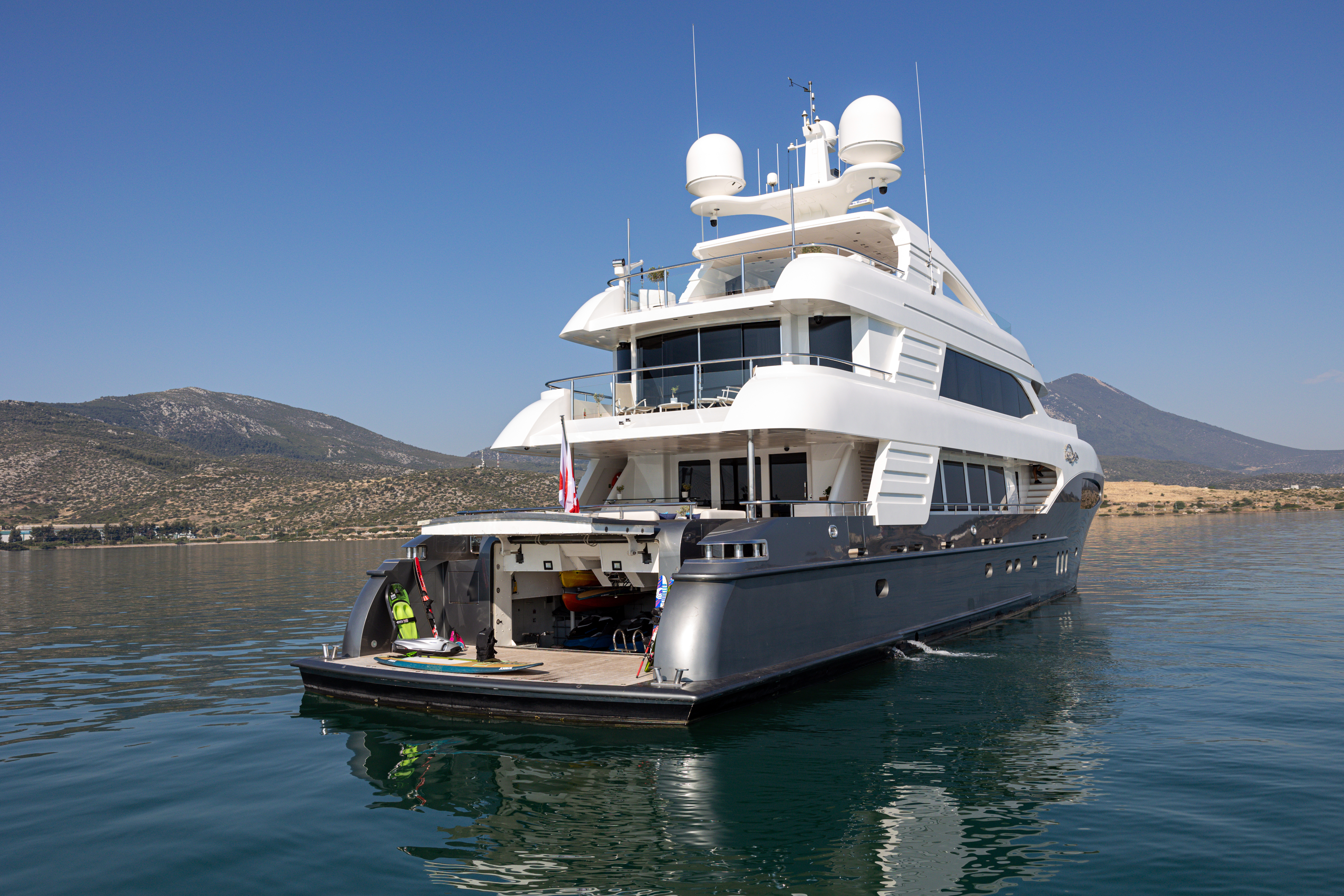 mykonosvillas july32 july 32 mykonos villas βίλα μύκονος private jet private helicopter yatchs yatch netwise luxury premium platinum villas and more