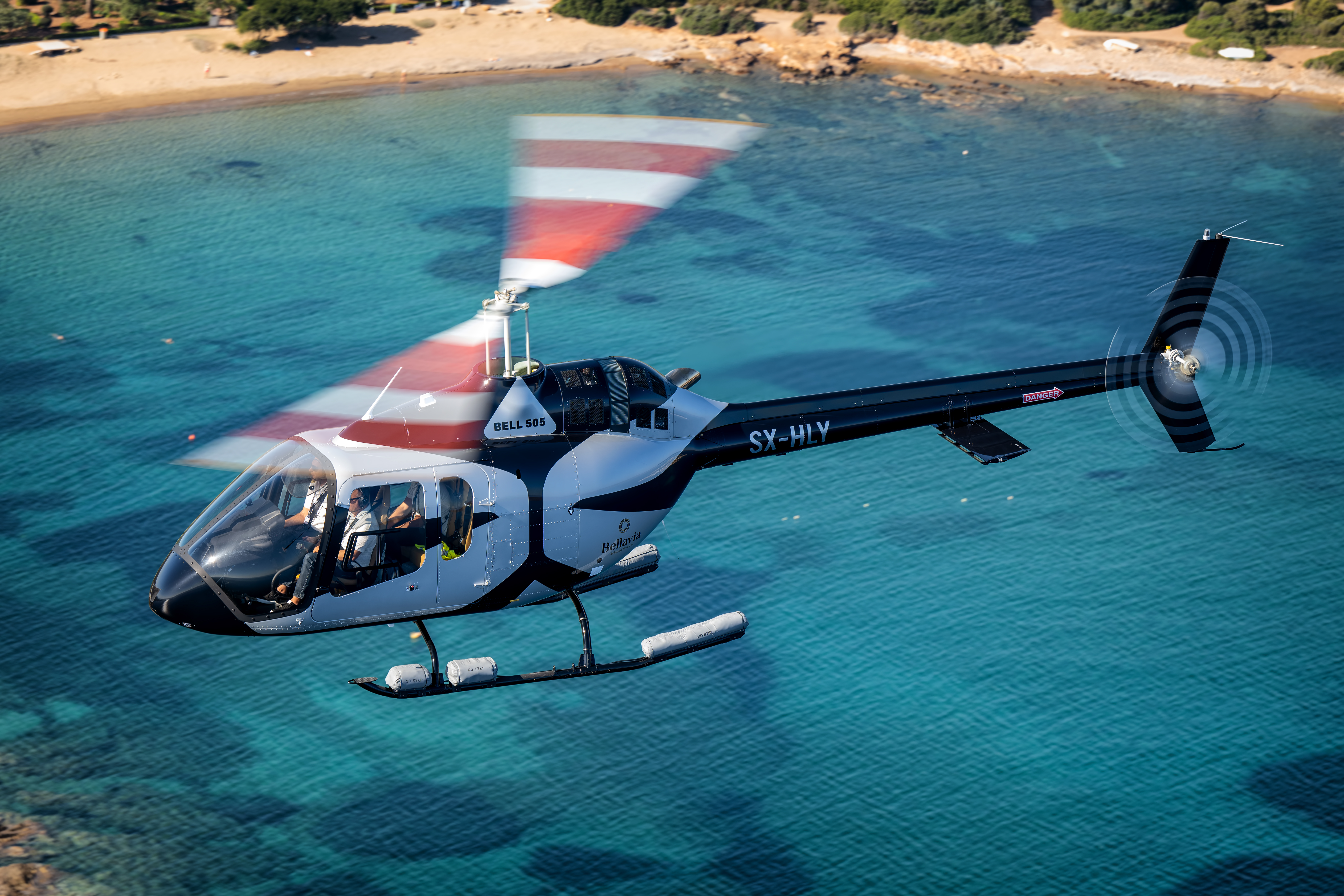 mykonosvillas july32 july 32 mykonos villas βίλα μύκονος private jet private helicopter yatchs yatch netwise luxury premium platinum villas and more