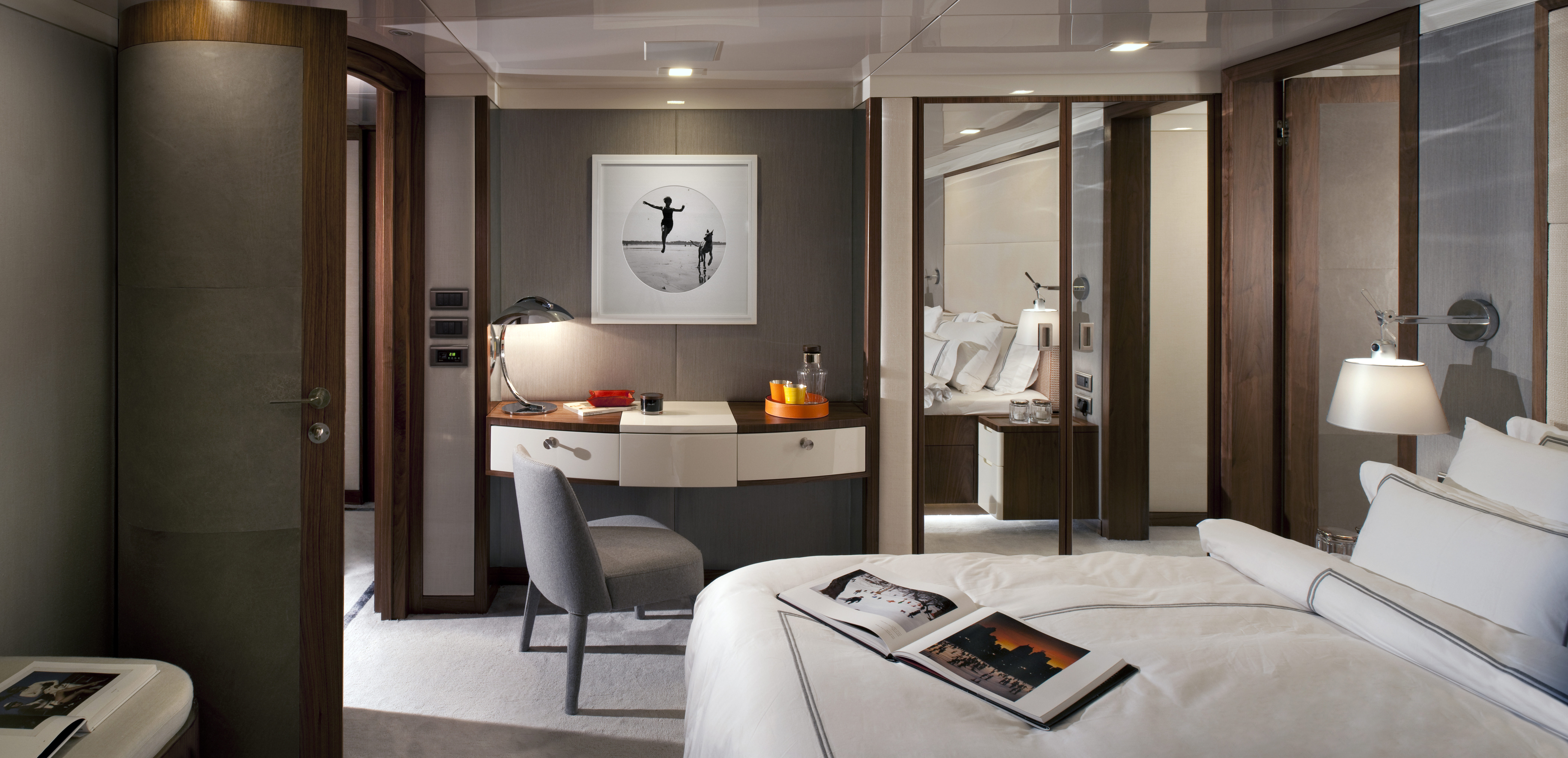 mykonosvillas july32 july 32 mykonos villas βίλα μύκονος private jet private helicopter yatchs yatch netwise luxury premium platinum villas and more