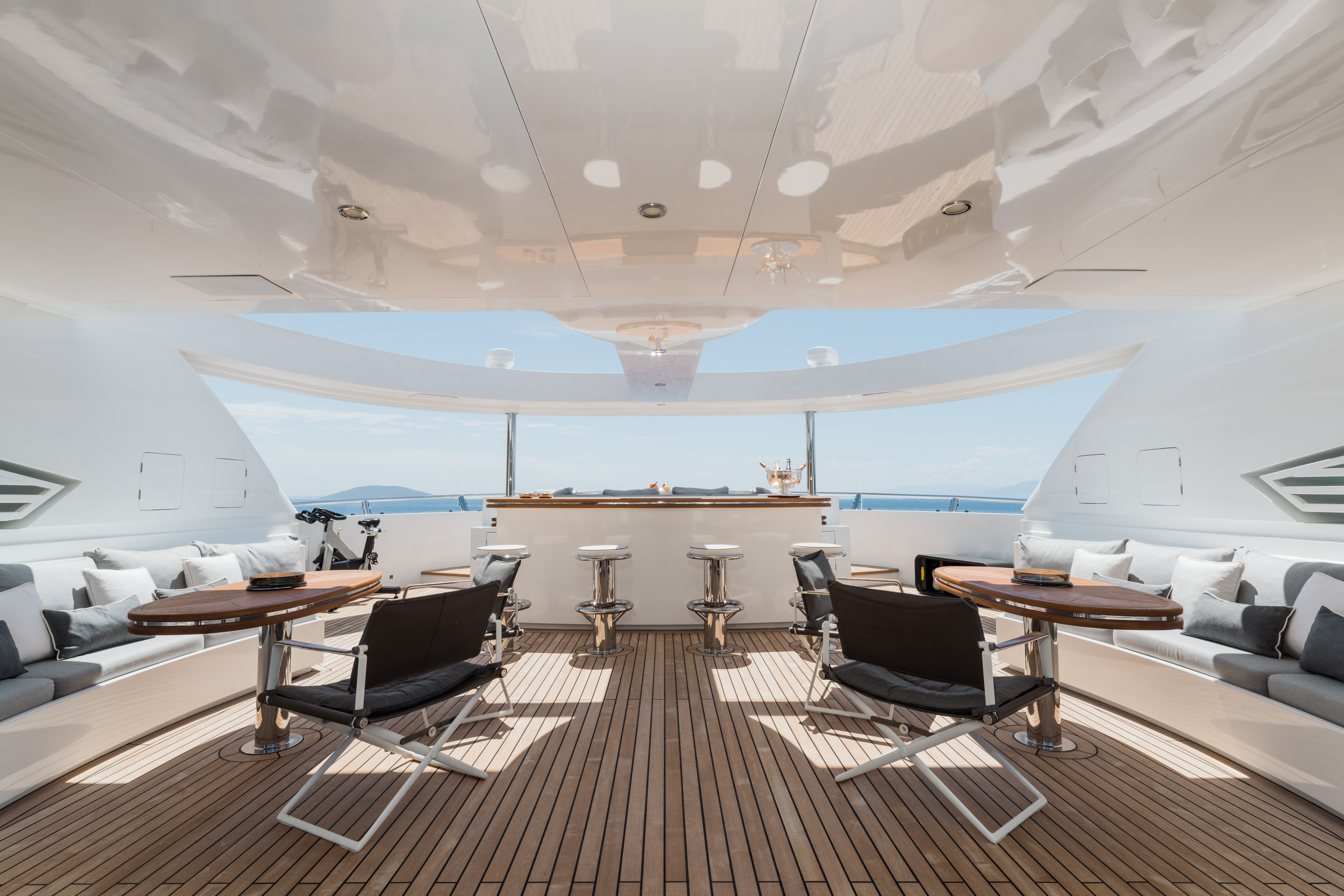 mykonosvillas july32 july 32 mykonos villas βίλα μύκονος private jet private helicopter yatchs yatch netwise luxury premium platinum villas and more