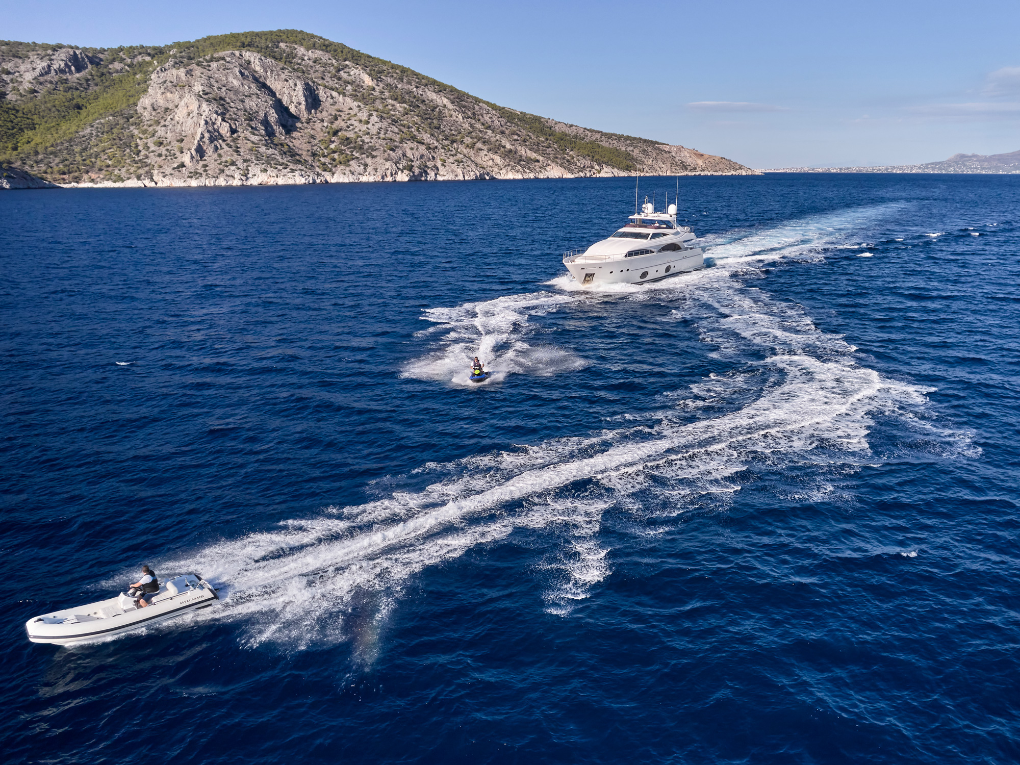 mykonosvillas july32 july 32 mykonos villas βίλα μύκονος private jet private helicopter yatchs yatch netwise luxury premium platinum villas and more