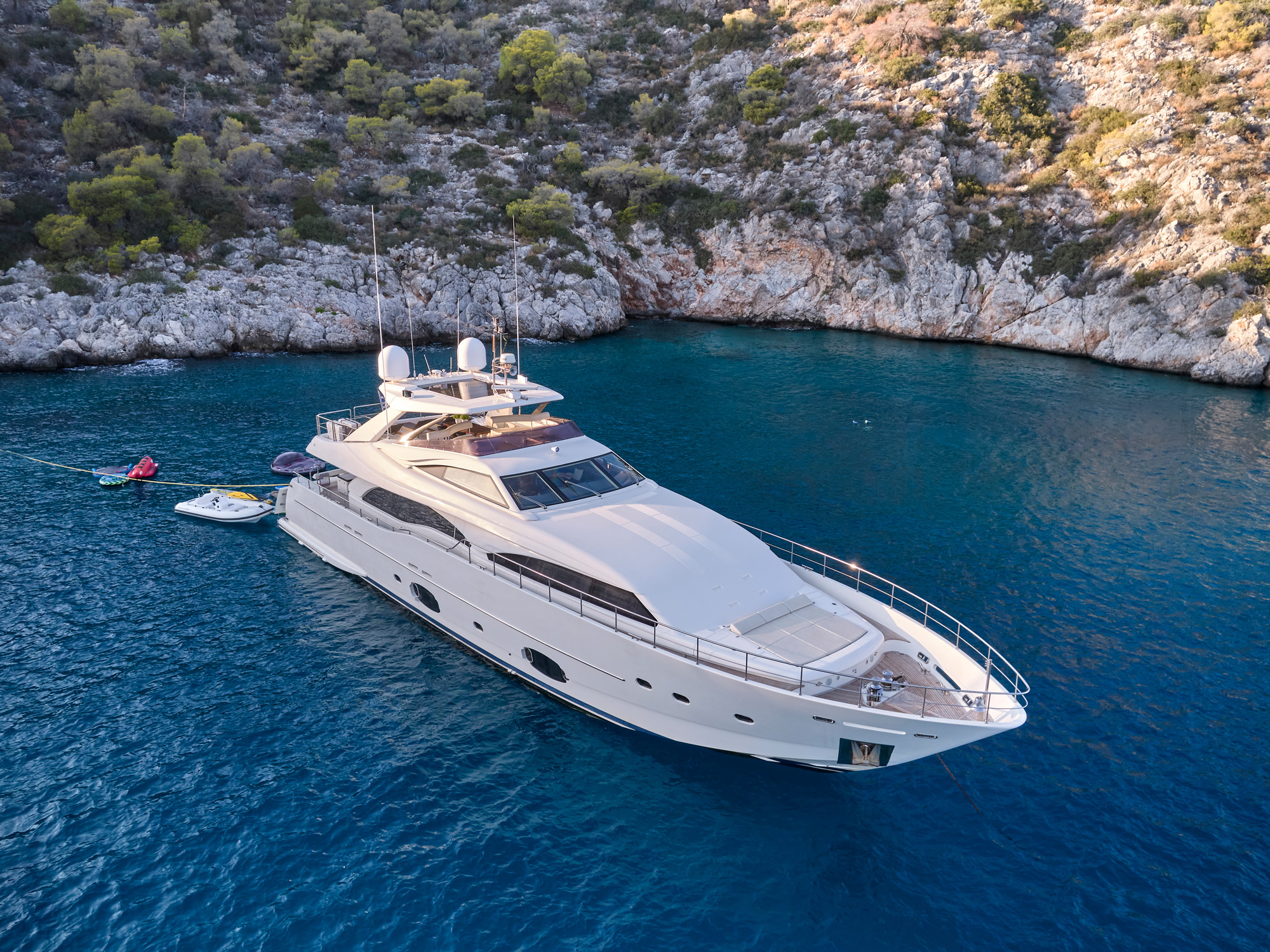 mykonosvillas july32 july 32 mykonos villas βίλα μύκονος private jet private helicopter yatchs yatch netwise luxury premium platinum villas and more