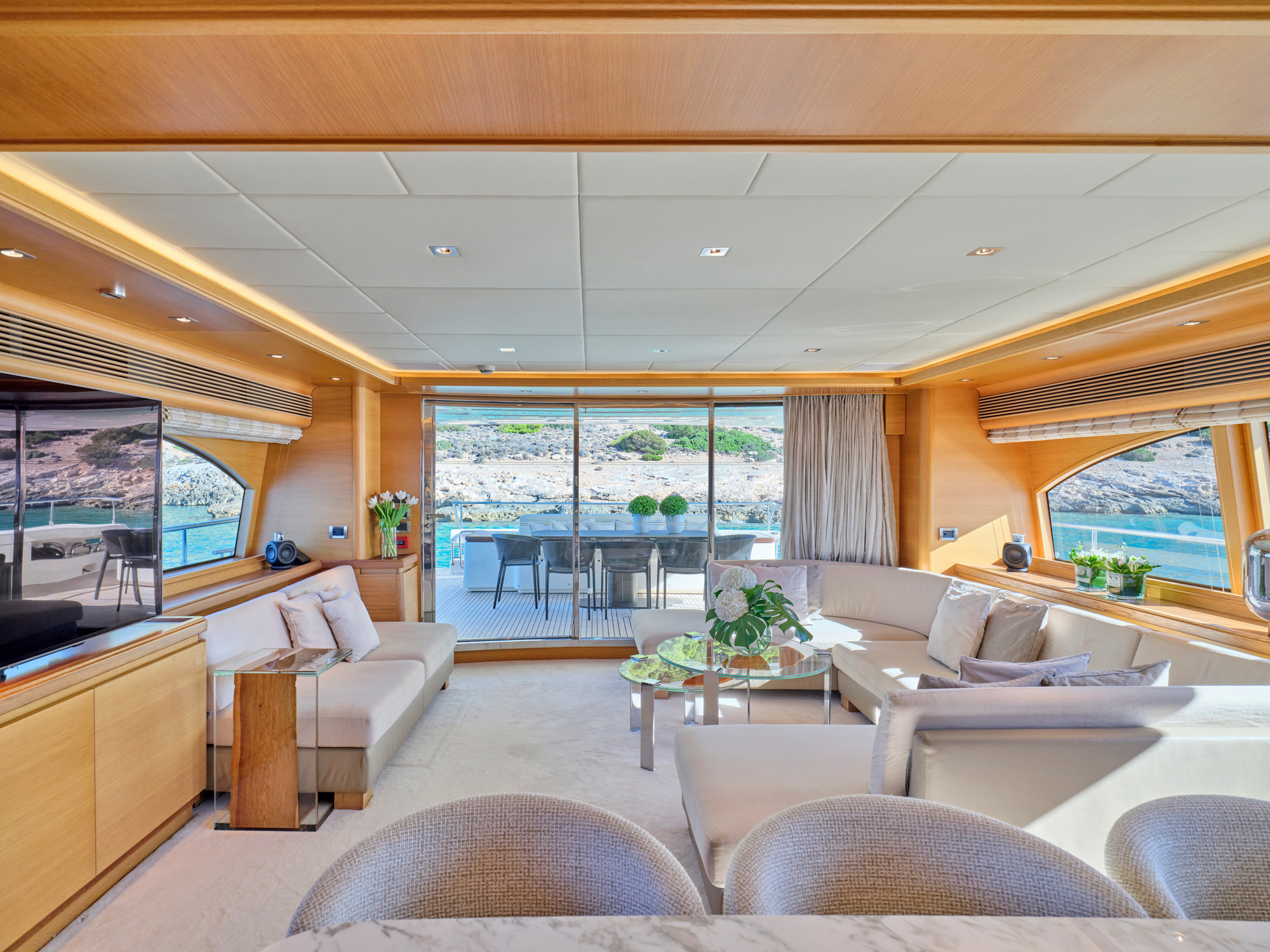 mykonosvillas july32 july 32 mykonos villas βίλα μύκονος private jet private helicopter yatchs yatch netwise luxury premium platinum villas and more