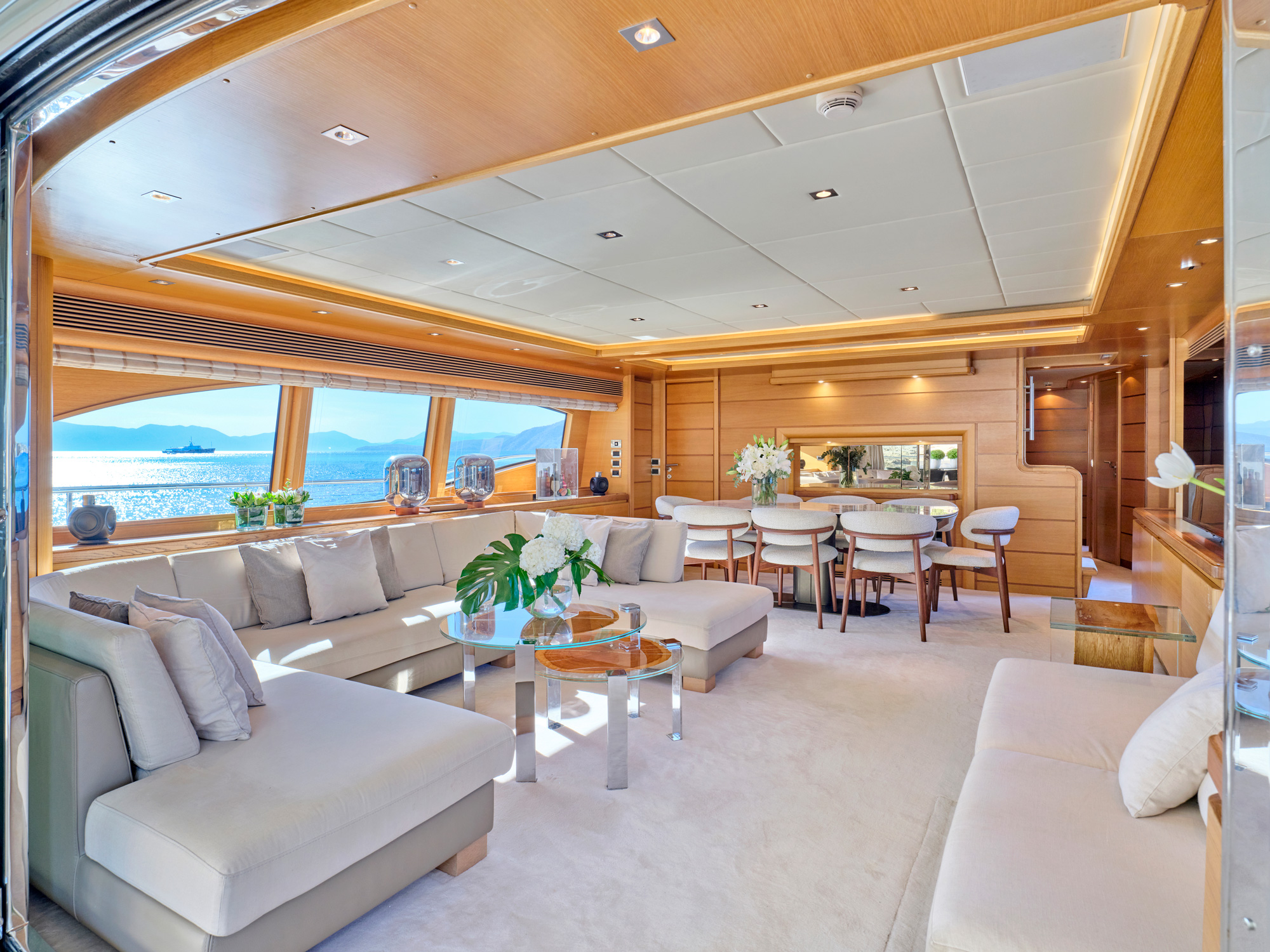 mykonosvillas july32 july 32 mykonos villas βίλα μύκονος private jet private helicopter yatchs yatch netwise luxury premium platinum villas and more