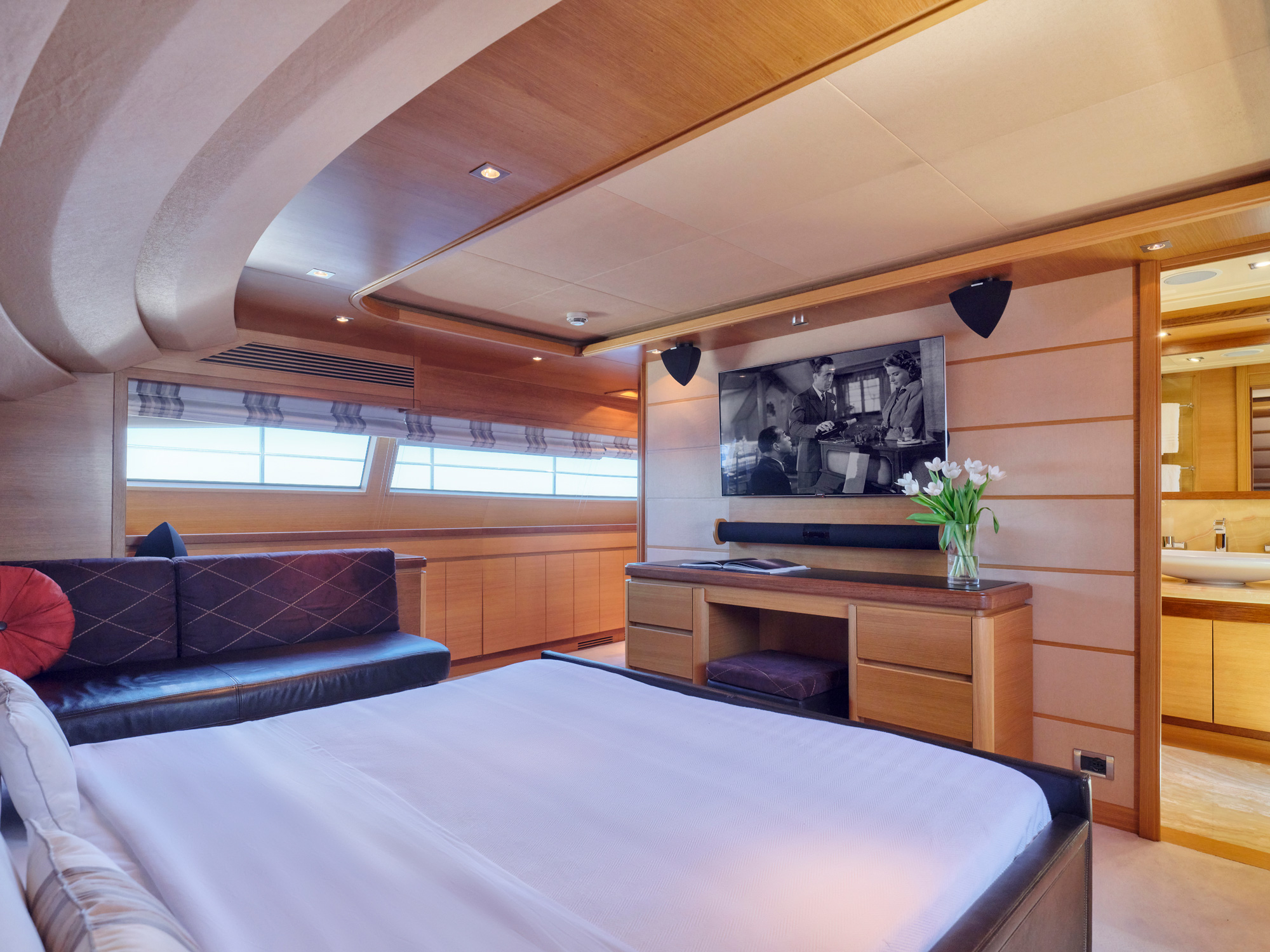 mykonosvillas july32 july 32 mykonos villas βίλα μύκονος private jet private helicopter yatchs yatch netwise luxury premium platinum villas and more