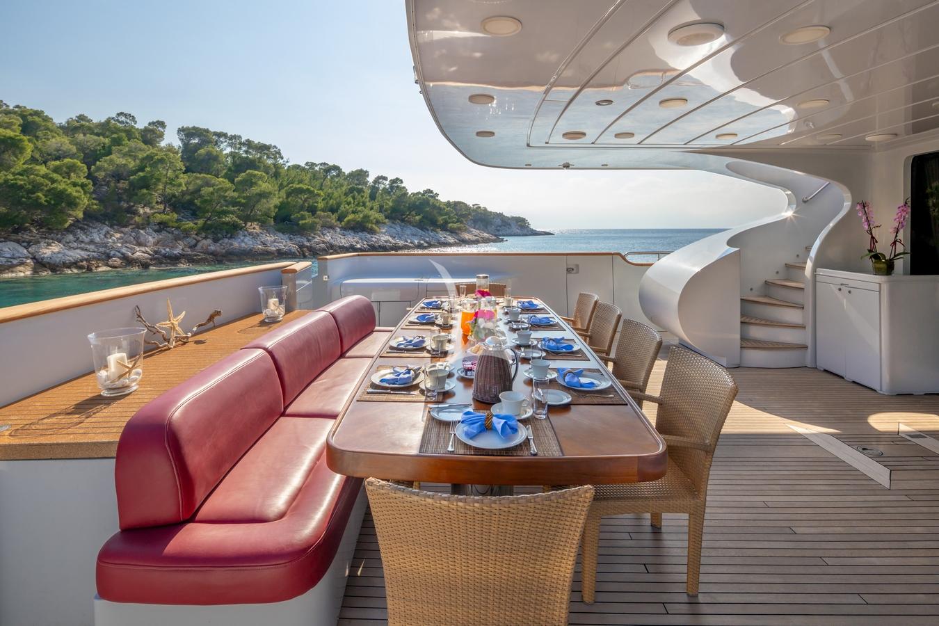 mykonosvillas july32 july 32 mykonos villas βίλα μύκονος private jet private helicopter yatchs yatch netwise luxury premium platinum villas and more