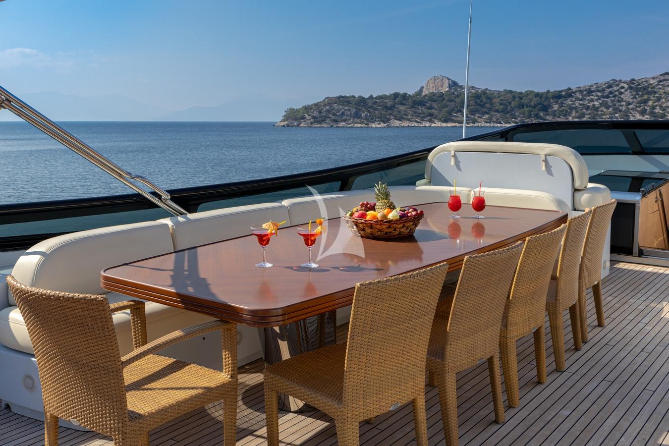 mykonosvillas july32 july 32 mykonos villas βίλα μύκονος private jet private helicopter yatchs yatch netwise luxury premium platinum villas and more