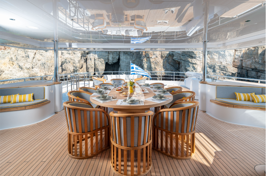 mykonosvillas july32 july 32 mykonos villas βίλα μύκονος private jet private helicopter yatchs yatch netwise luxury premium platinum villas and more