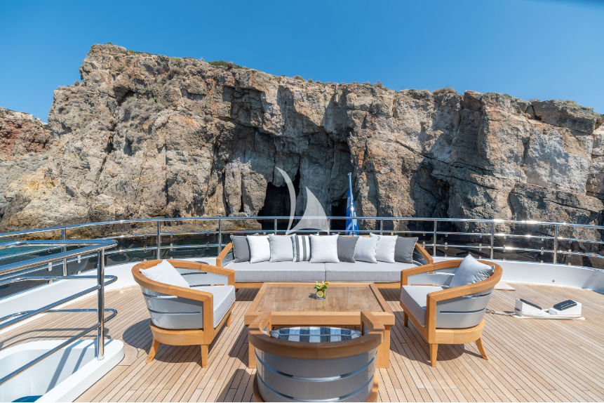 mykonosvillas july32 july 32 mykonos villas βίλα μύκονος private jet private helicopter yatchs yatch netwise luxury premium platinum villas and more