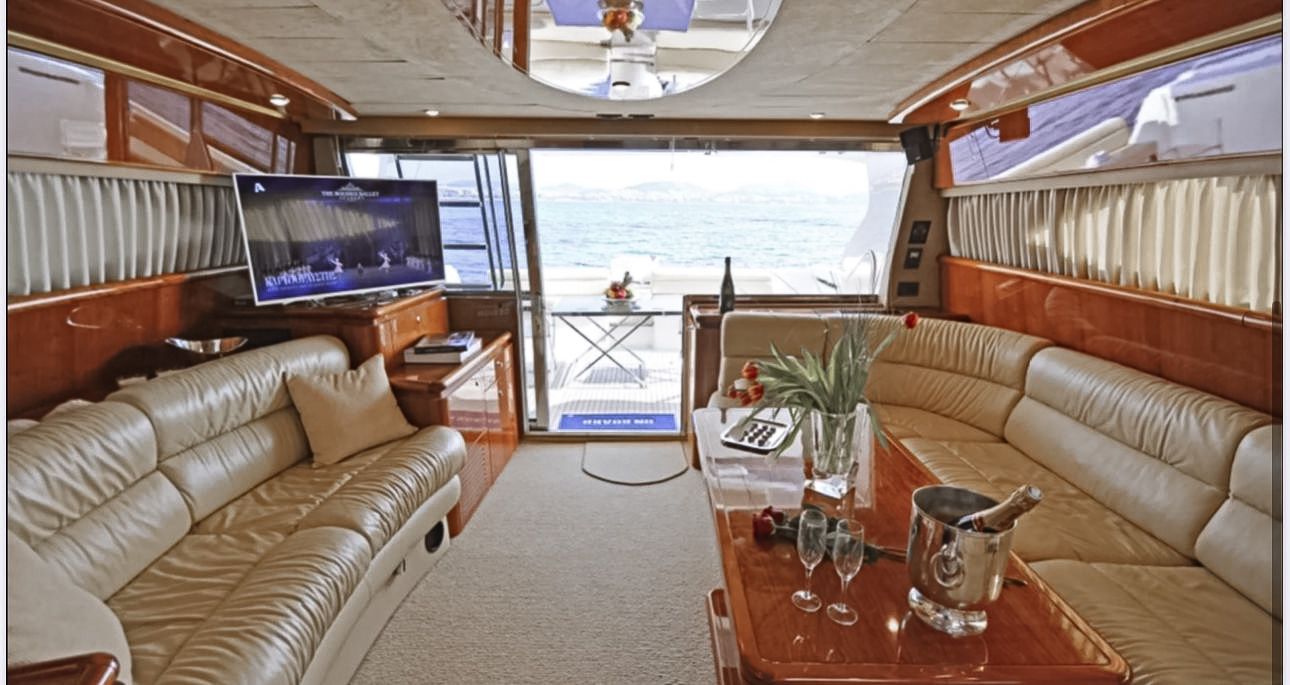 mykonosvillas july32 july 32 mykonos villas βίλα μύκονος private jet private helicopter yatchs yatch netwise luxury premium platinum villas and more