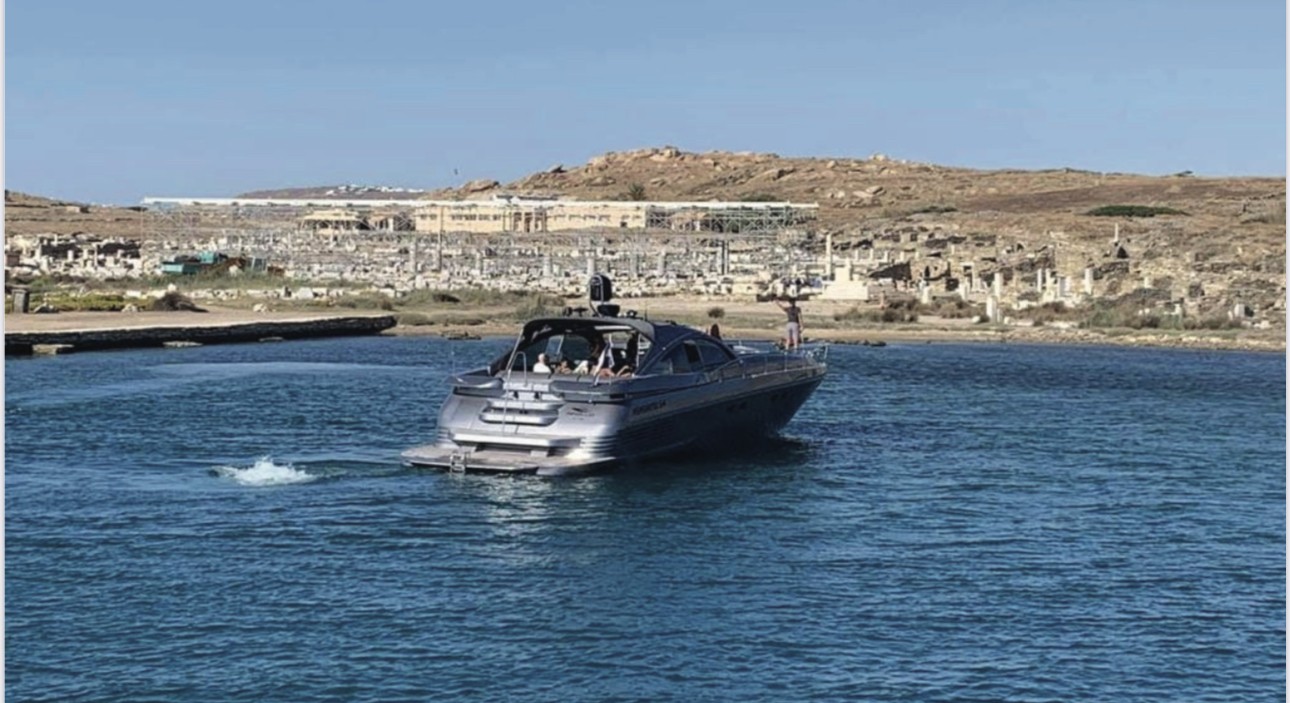mykonosvillas july32 july 32 mykonos villas βίλα μύκονος private jet private helicopter yatchs yatch netwise luxury premium platinum villas and more