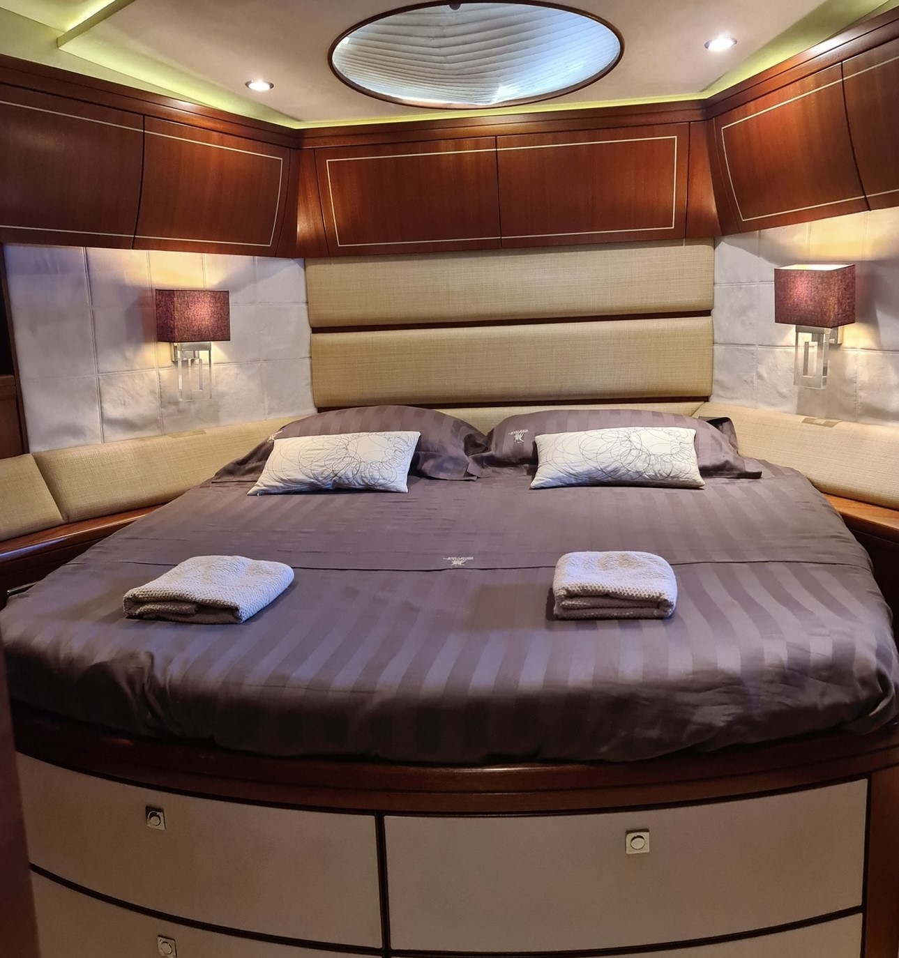 mykonosvillas july32 july 32 mykonos villas βίλα μύκονος private jet private helicopter yatchs yatch netwise luxury premium platinum villas and more