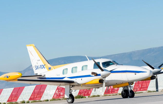 mykonosvillas july32 july 32 mykonos villas βίλα μύκονος private jet private helicopter yatchs yatch netwise luxury premium platinum villas and more